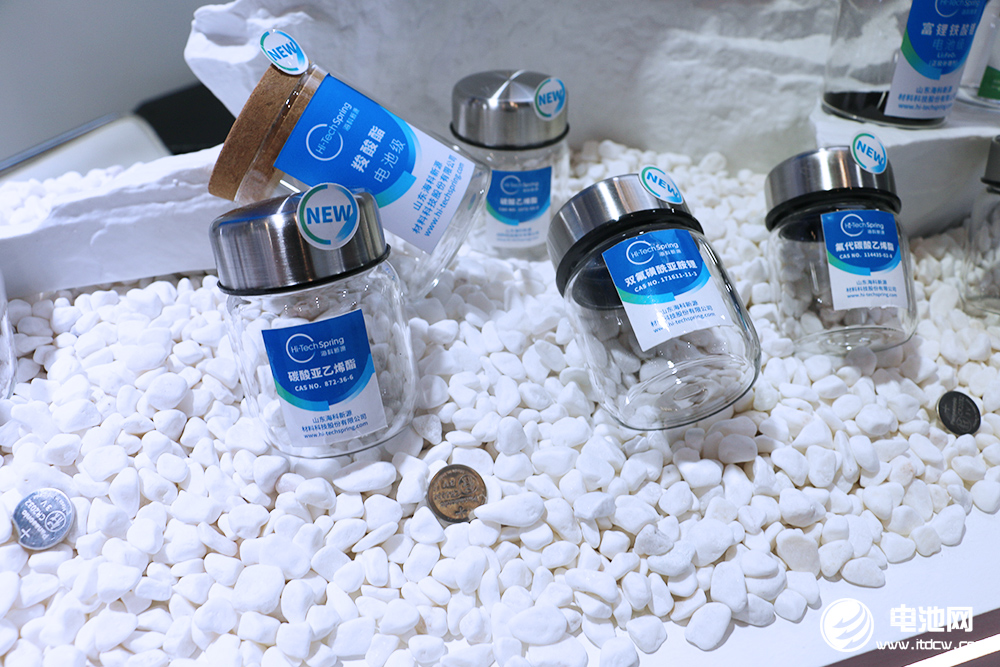 2025年中國電解液出貨量223.5萬噸 行業發展迎來價量齊升新階段